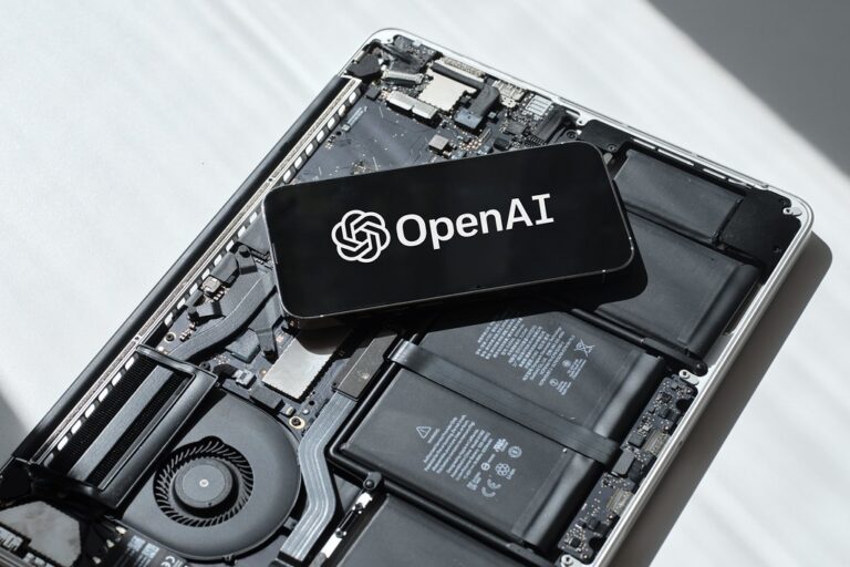OpenAI_OpenAI_on_a_phone